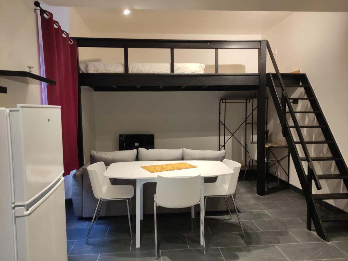 Studio Mezzanine Centre Ville ตาร์บ ภายนอก รูปภาพ